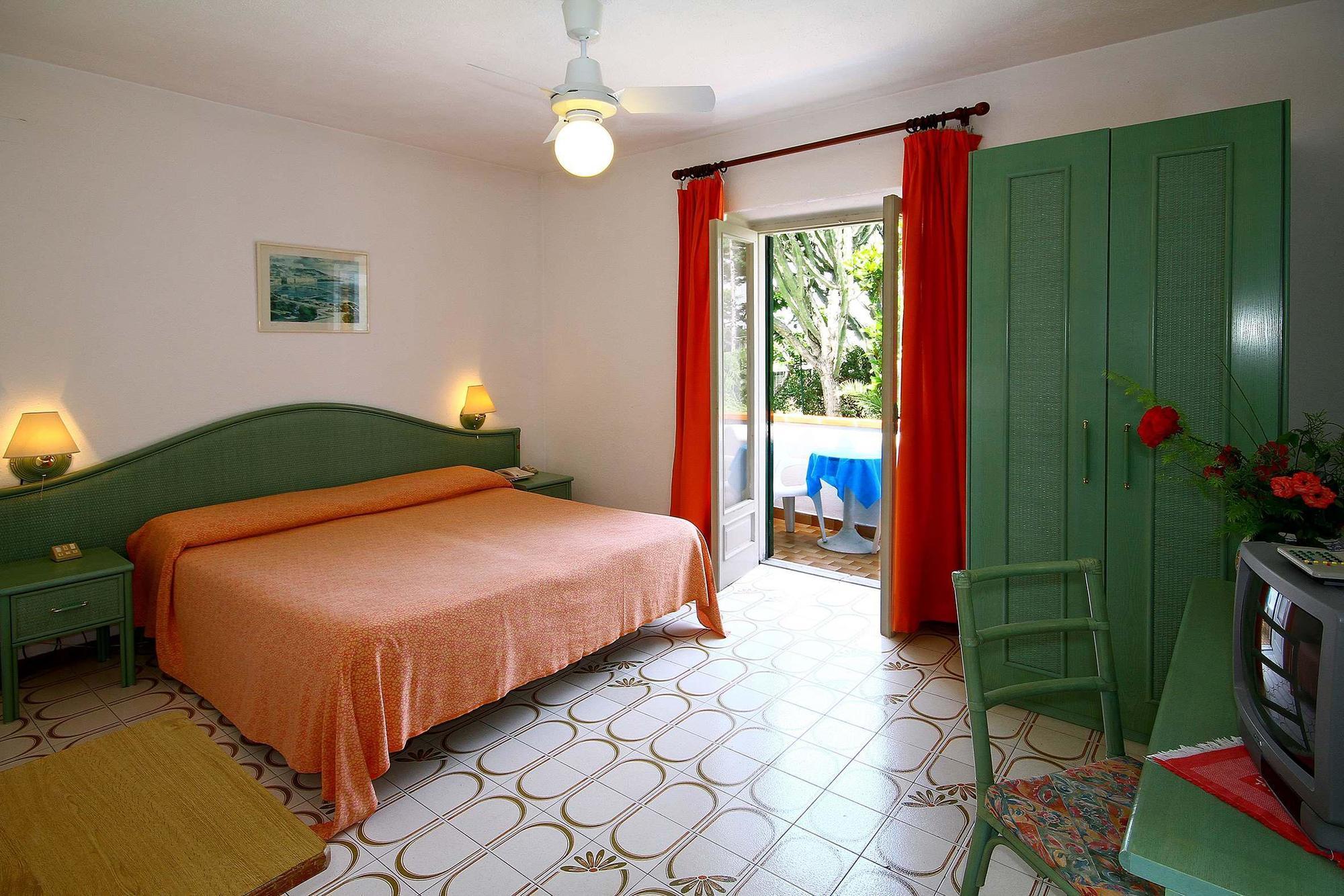 Hotel Park Calitto Forio di Ischia Kültér fotó